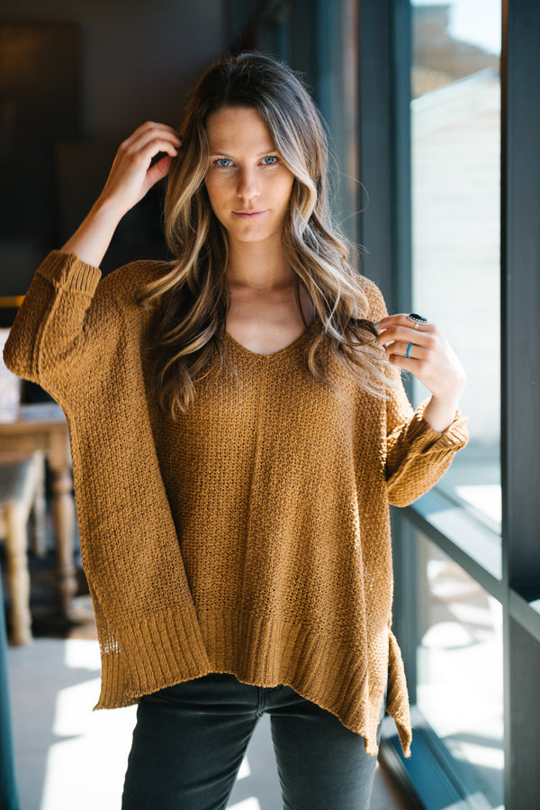 3/4 SLEEVE KNIT SWEATER WITH CUFF DETAIL