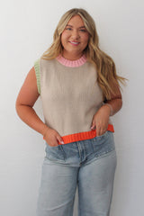 Color Contrasted Sleeveless Knit Top
