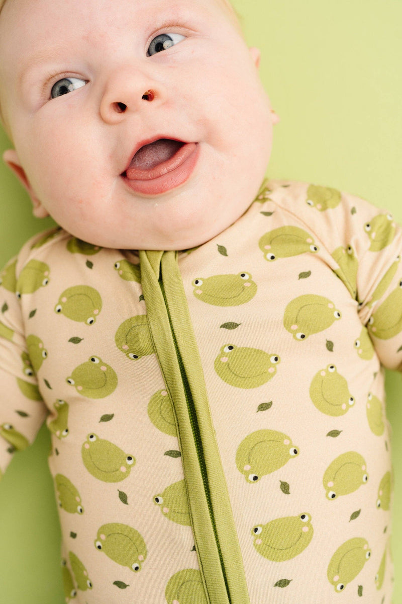 Froggy Friends Bamboo Sleeper