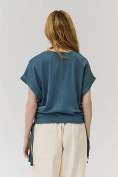 Side Scrunch Tee