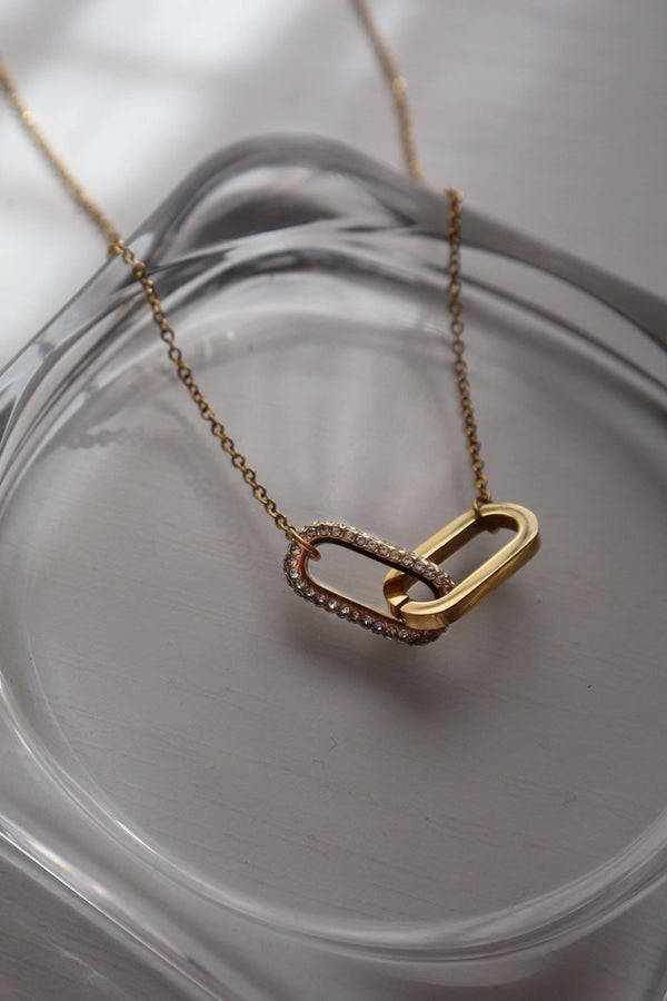 Linked Necklace