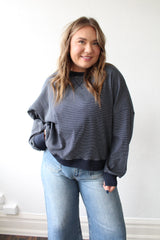 Oversized Pullover Sweatshirt