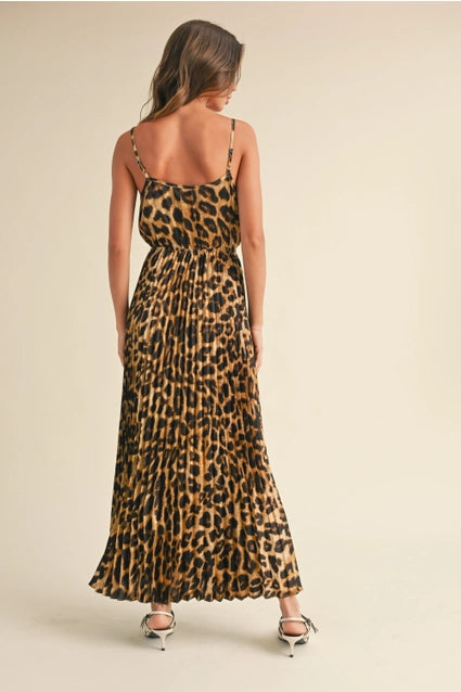 Leopard Print Pleated Dress