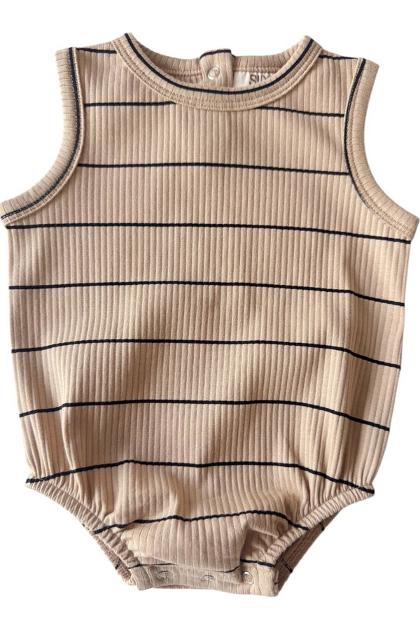 Tan & Black Ribbed Dune Bubble