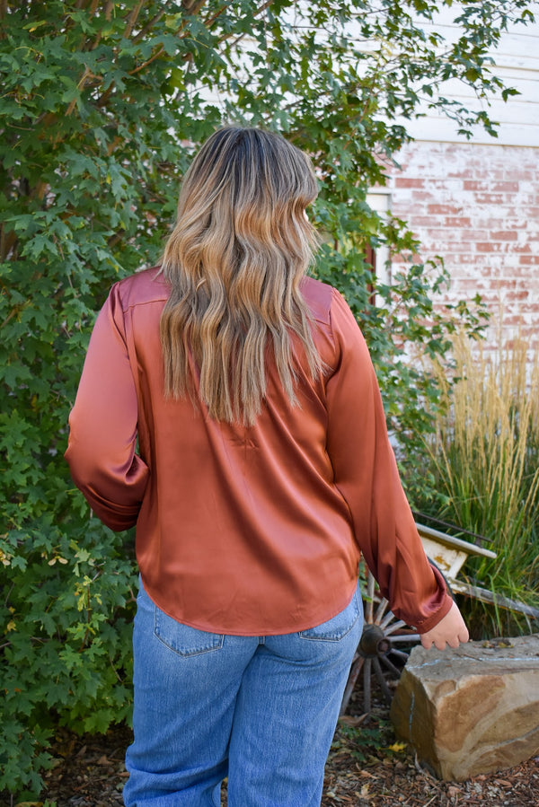 Leni Blouse With Tie