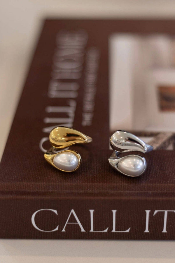 Ava Ring