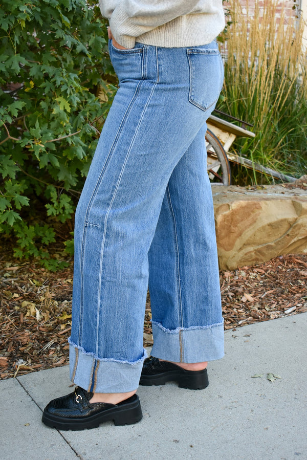 Wesley HR Cuffed Jeans