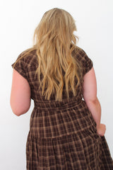 Short Sleeve Midi Dress With Two Front Pockets