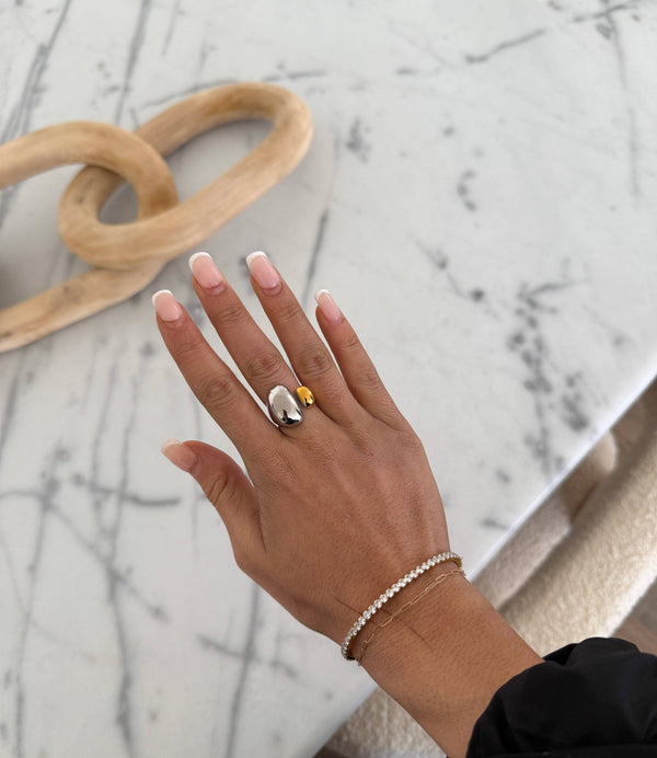 Mia Ring