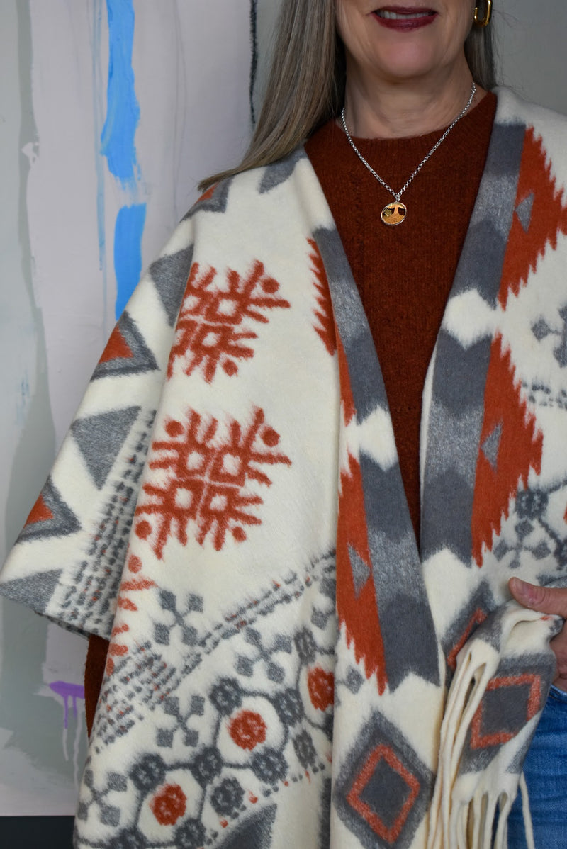 Getaway Fringed Cape