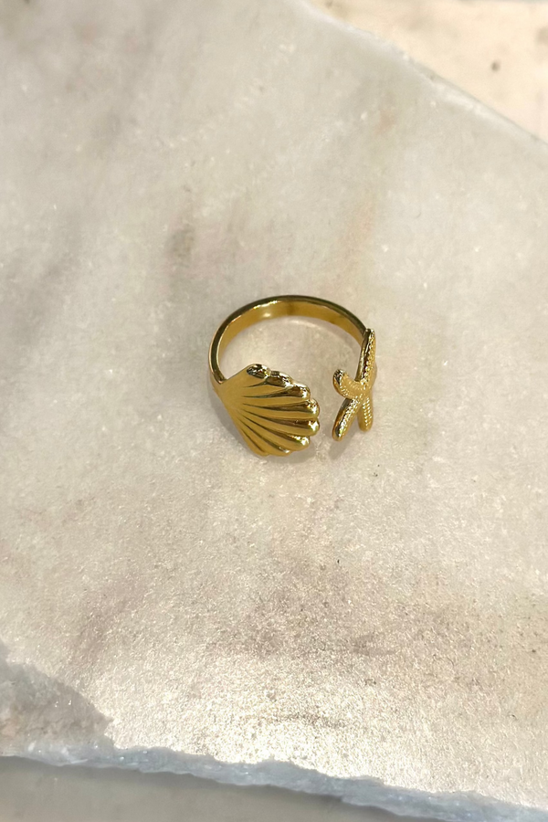 Star and Shell Ring