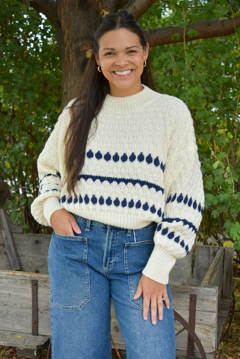 Della Sweater