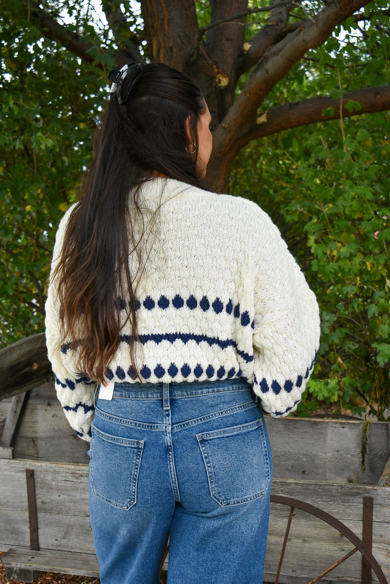 Della Sweater