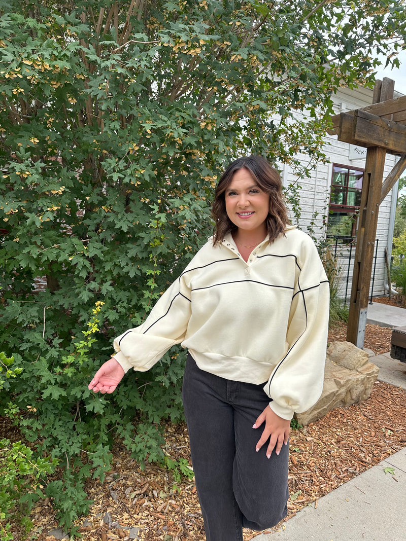 Ayla Contrast Pullover