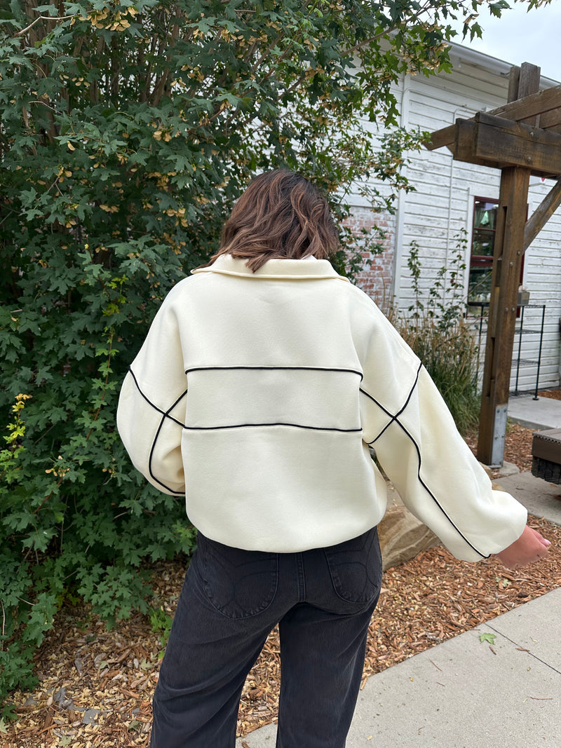 Ayla Contrast Pullover