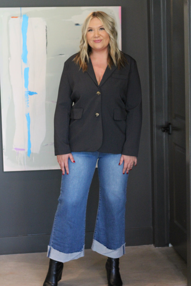 Sleek Oversize Blazer