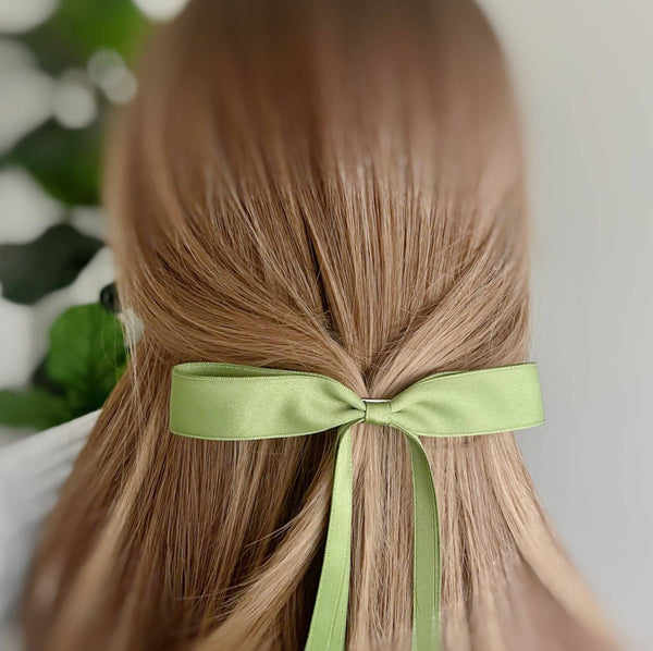 Ballerina Slim Bow Hair Clip